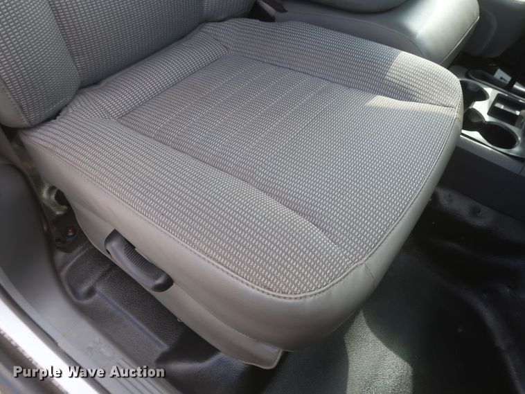 image for item HK9692 2009 Dodge Ram 4500HD  truck cab and chassis