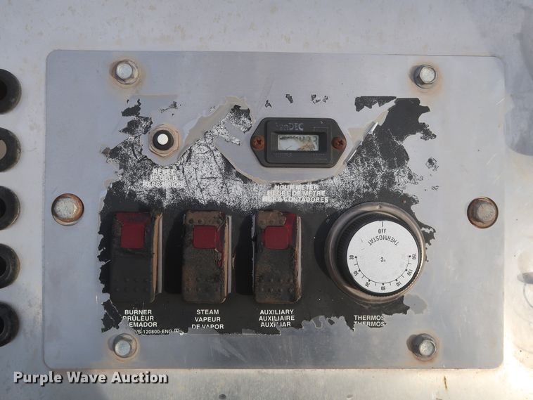 image for item HK9698 2012 Maxey pressure washer trailer