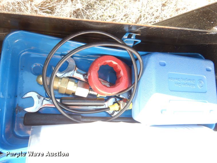 image for item HL9326 TMG HB68 breaker