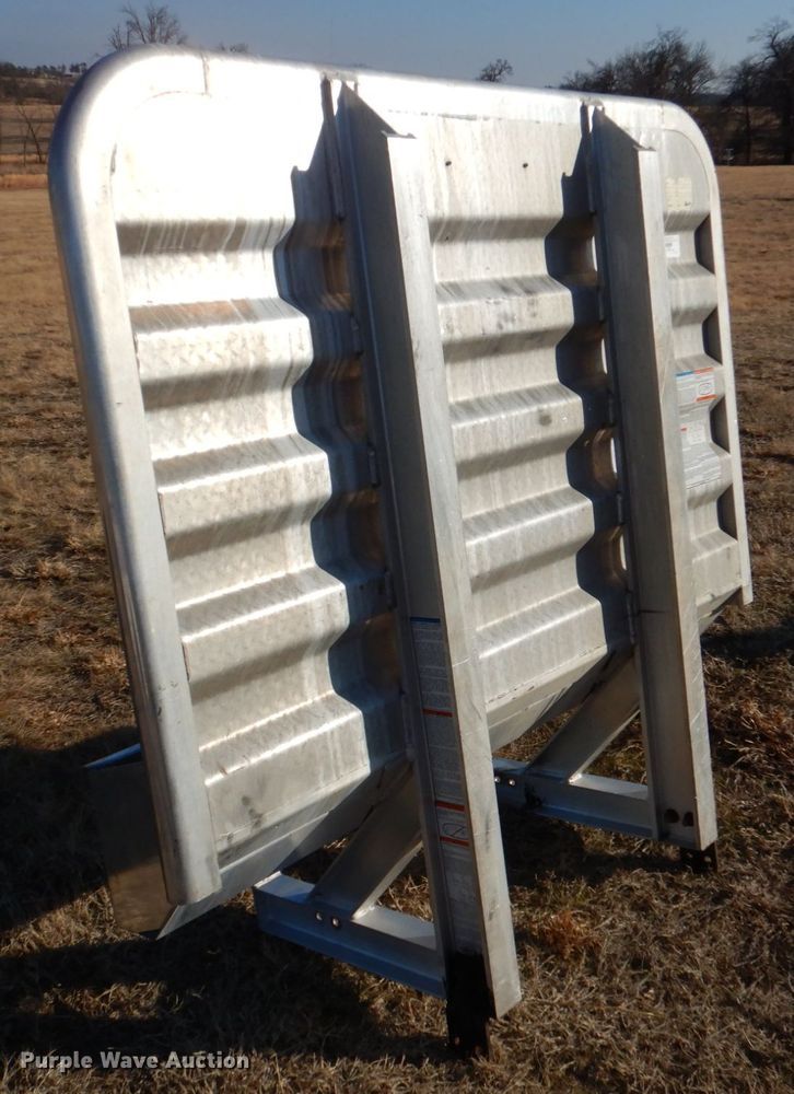 image for item HL9328 Merritt Dynalight aluminum headache rack