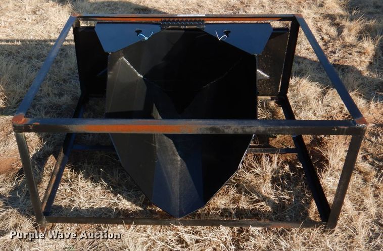 image for item HL9330 TMG TS42 skid steer tree scoop
