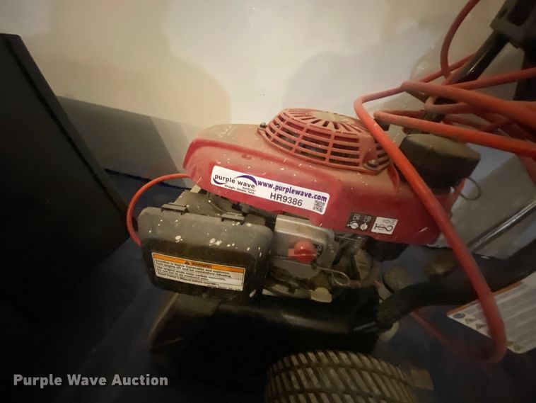 image for item HR9386 Troy-Bilt 020641  pressure washer