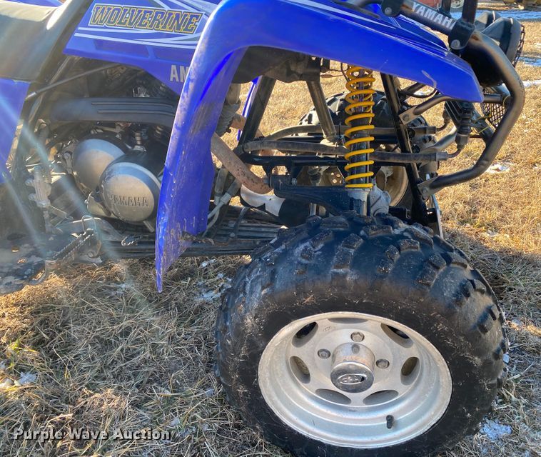 image for item HR9413 1995 Yamaha Wolverine  ATV