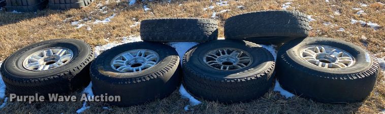 image for item HR9415 (6) tires