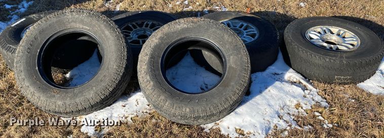 image for item HR9415 (6) tires