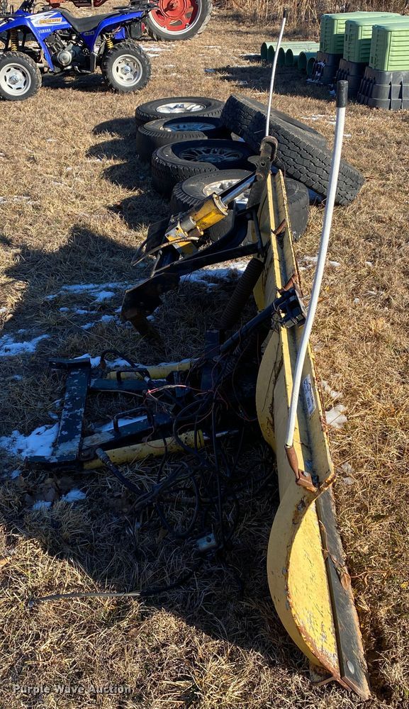 image for item HR9416 Meyers snow plow
