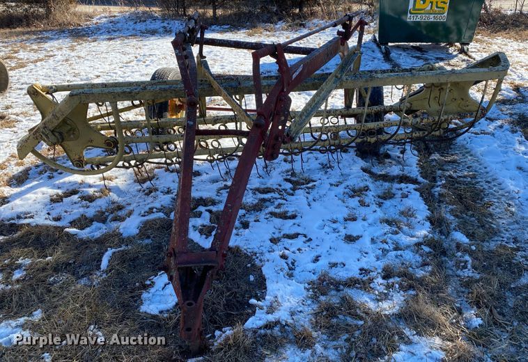 image for item HR9419 New Holland 55 hay rake