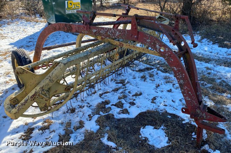 image for item HR9419 New Holland 55 hay rake