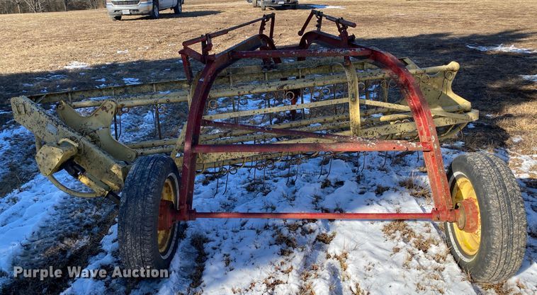 image for item HR9419 New Holland 55 hay rake