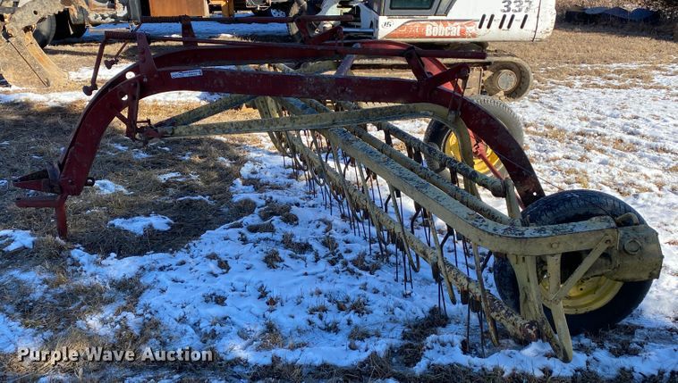 image for item HR9419 New Holland 55 hay rake