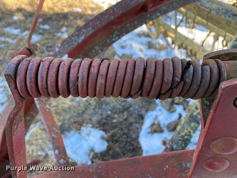 image for item HR9419 New Holland 55 hay rake
