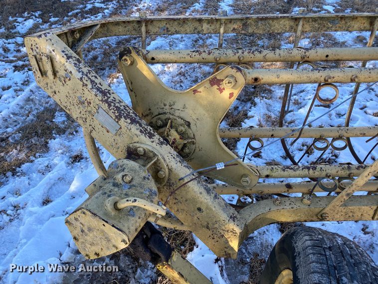 image for item HR9419 New Holland 55 hay rake