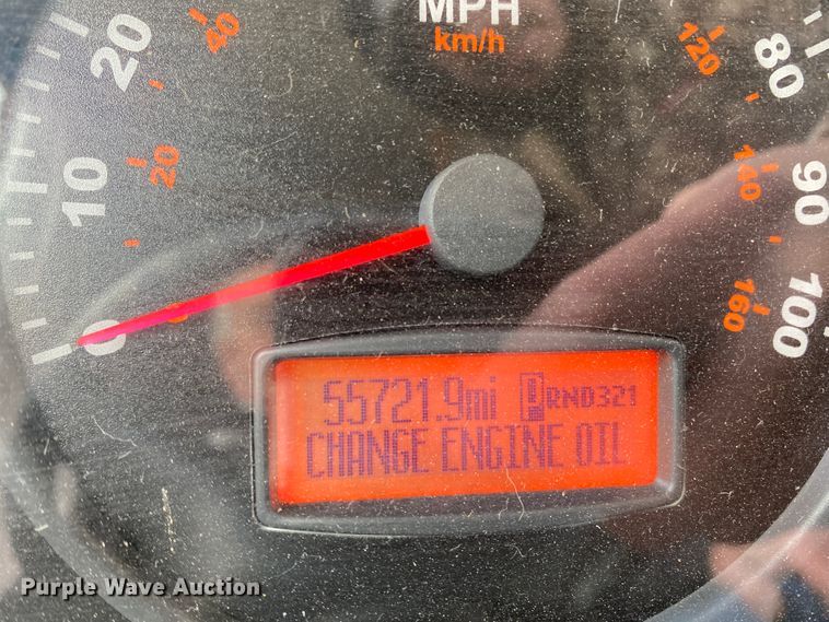 image for item HR9426 2004 International Workhorse Intruder  RV