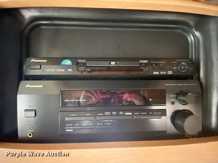 image for item HR9426 2004 International Workhorse Intruder  RV