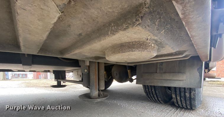 image for item HR9426 2004 International Workhorse Intruder  RV