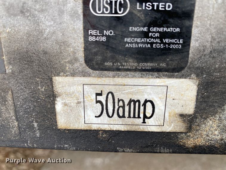 image for item HR9426 2004 International Workhorse Intruder  RV