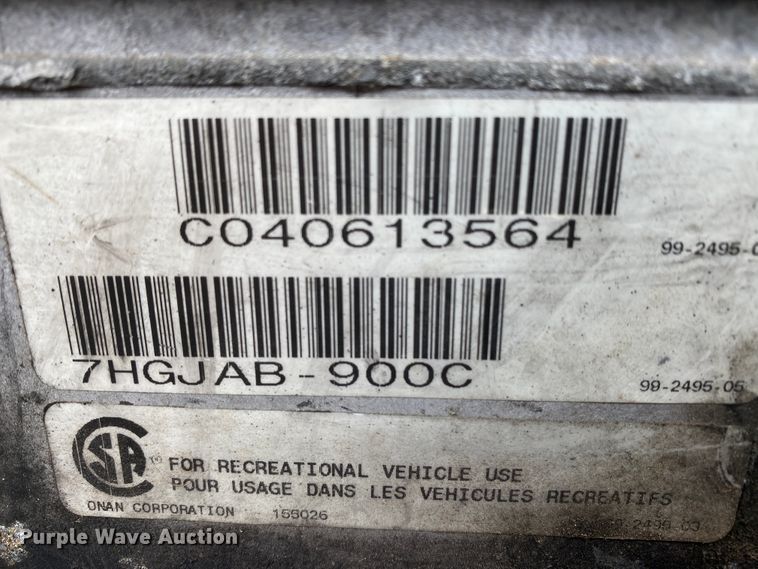 image for item HR9426 2004 International Workhorse Intruder  RV