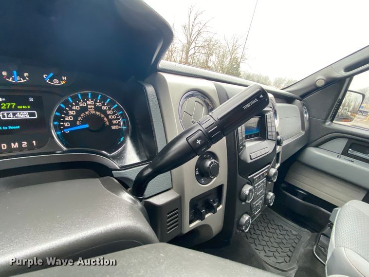 image for item HR9437 2014 Ford F150  SuperCrew pickup truck