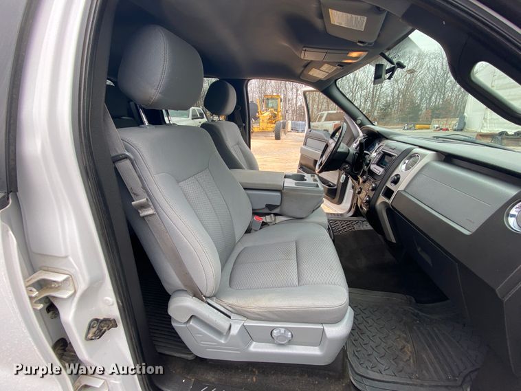 image for item HR9437 2014 Ford F150  SuperCrew pickup truck