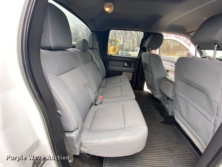 image for item HR9437 2014 Ford F150  SuperCrew pickup truck