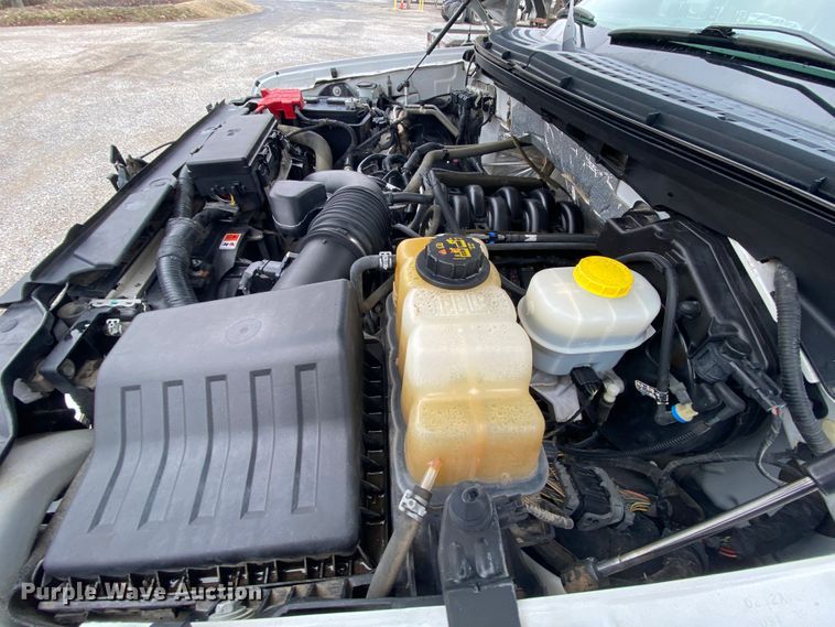 image for item HR9437 2014 Ford F150  SuperCrew pickup truck