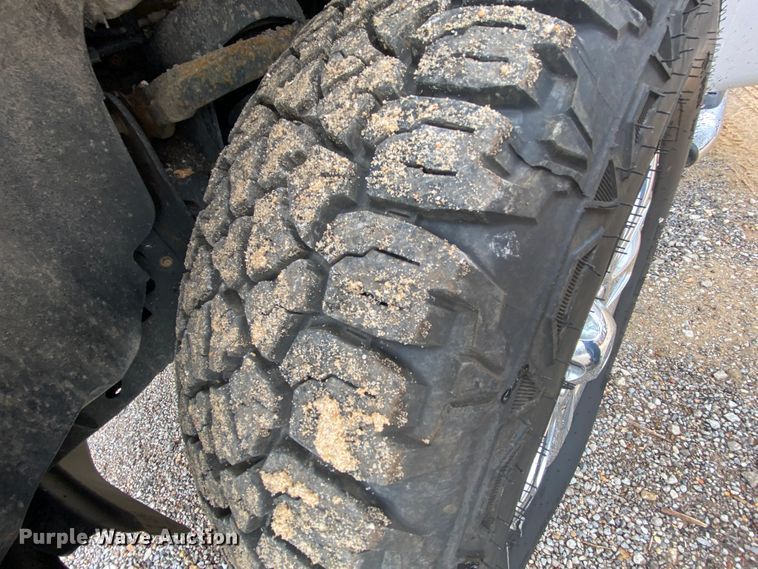 image for item HR9437 2014 Ford F150  SuperCrew pickup truck