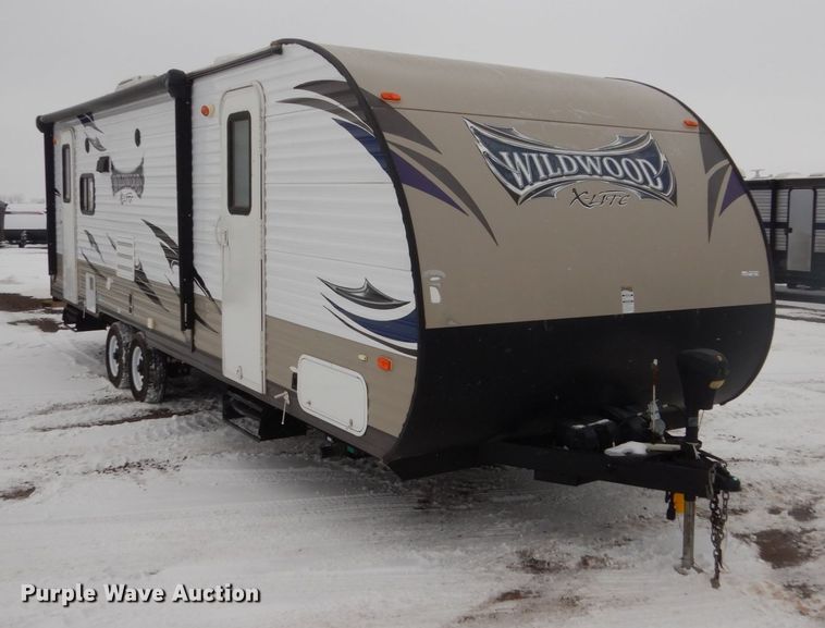 image for item HS9854 2015 Wildwood X-Lite  camper