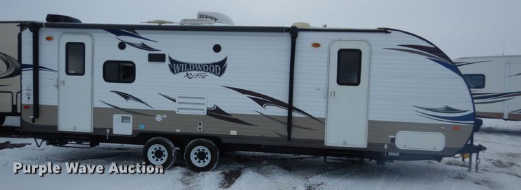 image for item HS9854 2015 Wildwood X-Lite  camper