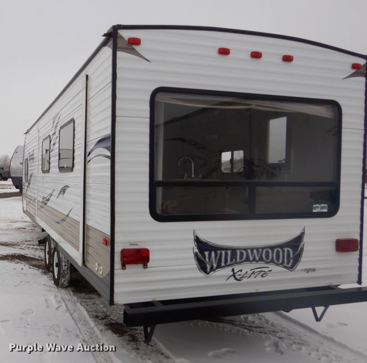 image for item HS9854 2015 Wildwood X-Lite  camper