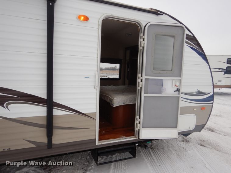 image for item HS9854 2015 Wildwood X-Lite  camper