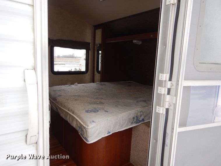 image for item HS9854 2015 Wildwood X-Lite  camper