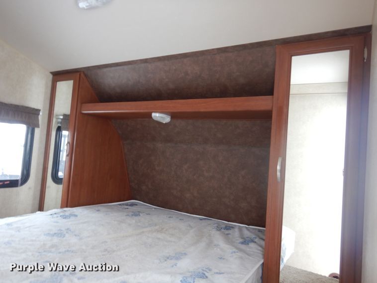 image for item HS9854 2015 Wildwood X-Lite  camper