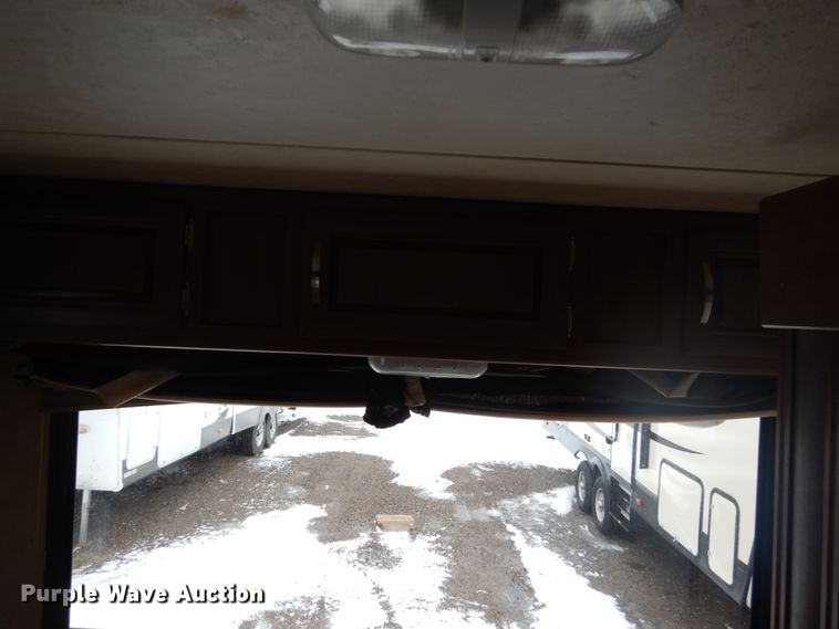 image for item HS9854 2015 Wildwood X-Lite  camper