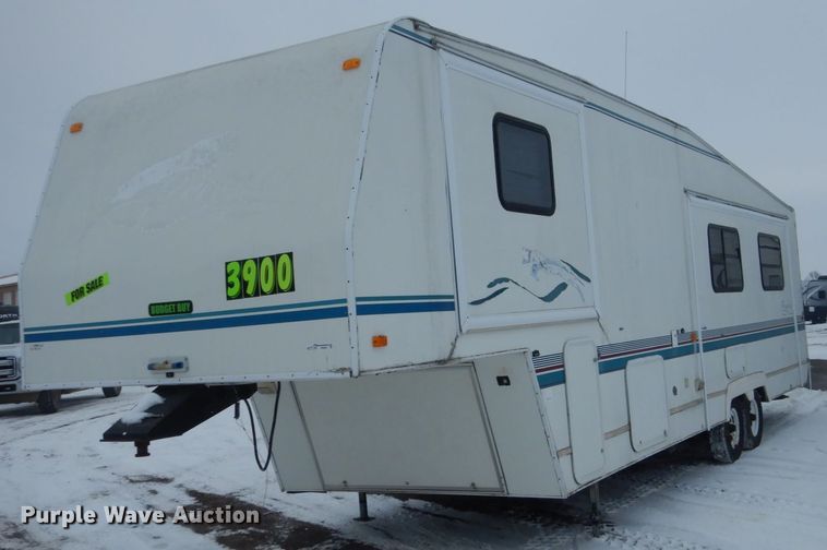 image for item HS9855 1998 Fleetwood Prowler  camper