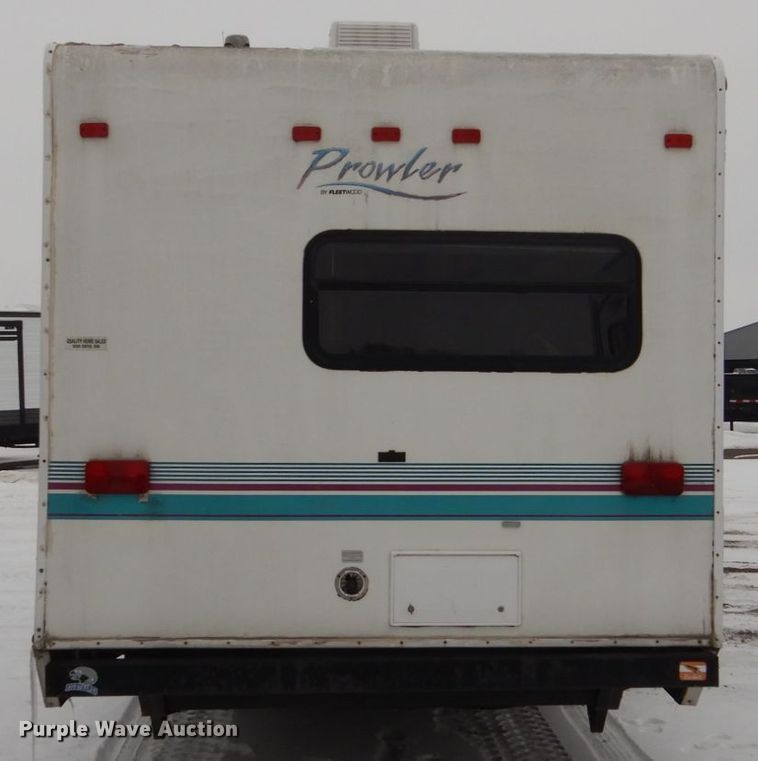 image for item HS9855 1998 Fleetwood Prowler  camper
