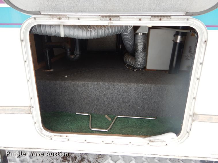 image for item HS9855 1998 Fleetwood Prowler  camper