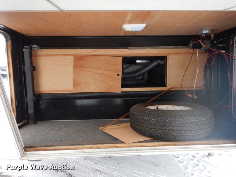 image for item HS9855 1998 Fleetwood Prowler  camper