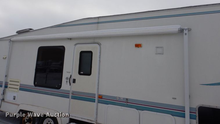 image for item HS9855 1998 Fleetwood Prowler  camper