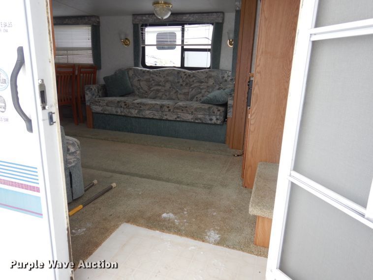 image for item HS9855 1998 Fleetwood Prowler  camper