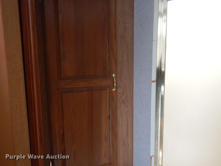 image for item HS9855 1998 Fleetwood Prowler  camper