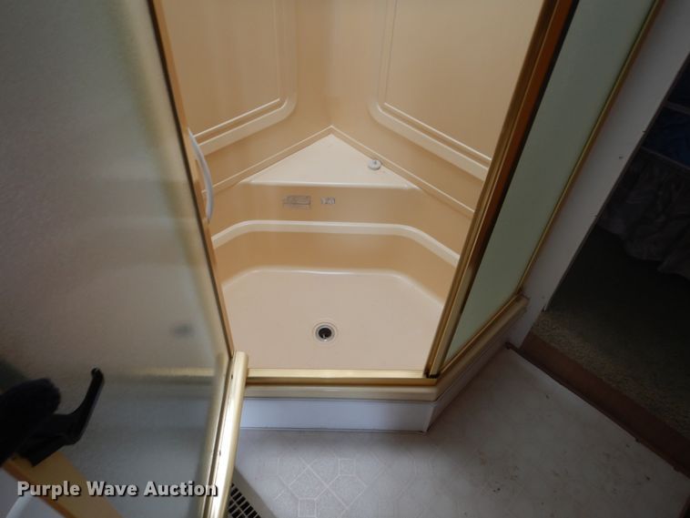 image for item HS9855 1998 Fleetwood Prowler  camper