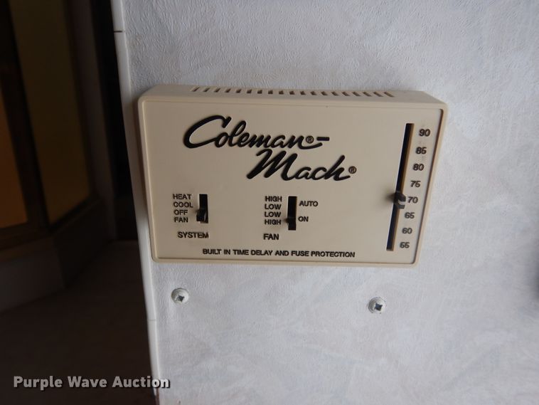 image for item HS9855 1998 Fleetwood Prowler  camper