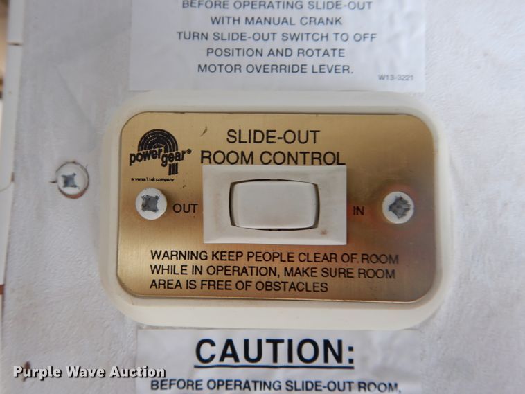 image for item HS9855 1998 Fleetwood Prowler  camper