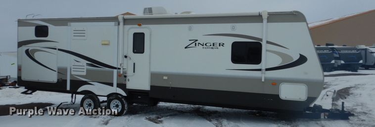 image for item HS9857 2014 CrossRoads Zinger  camper