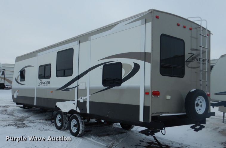 image for item HS9857 2014 CrossRoads Zinger  camper