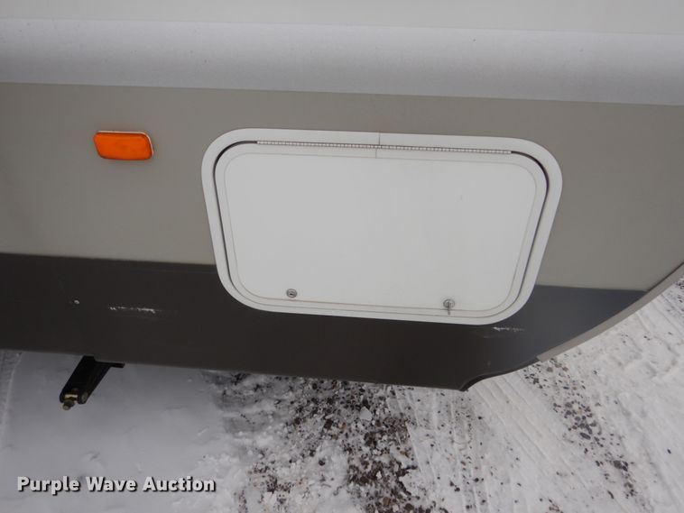 image for item HS9857 2014 CrossRoads Zinger  camper