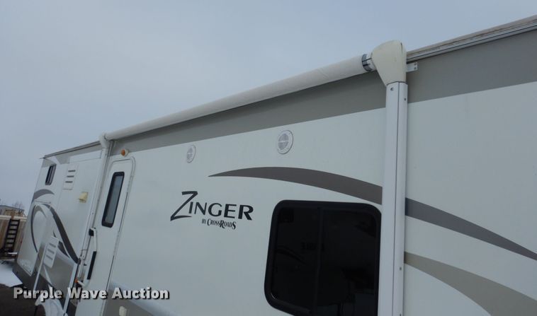 image for item HS9857 2014 CrossRoads Zinger  camper