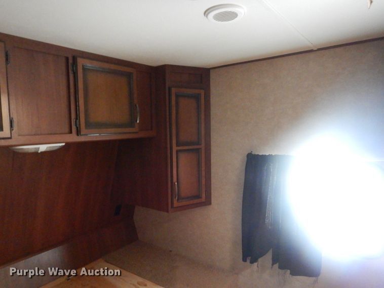 image for item HS9857 2014 CrossRoads Zinger  camper