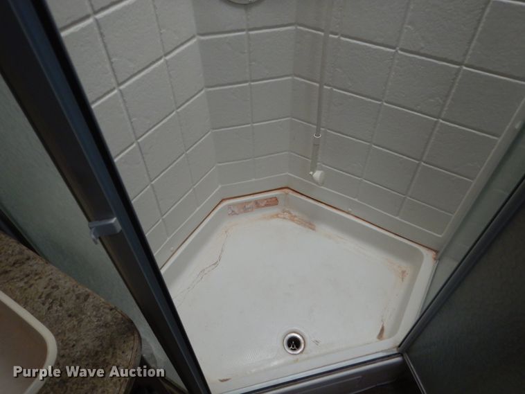 image for item HS9857 2014 CrossRoads Zinger  camper