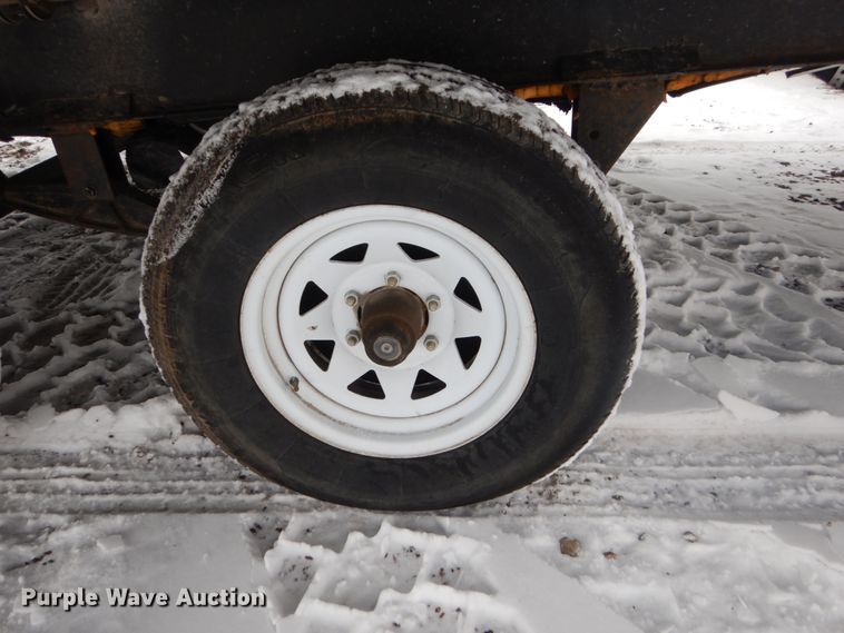 image for item HS9857 2014 CrossRoads Zinger  camper